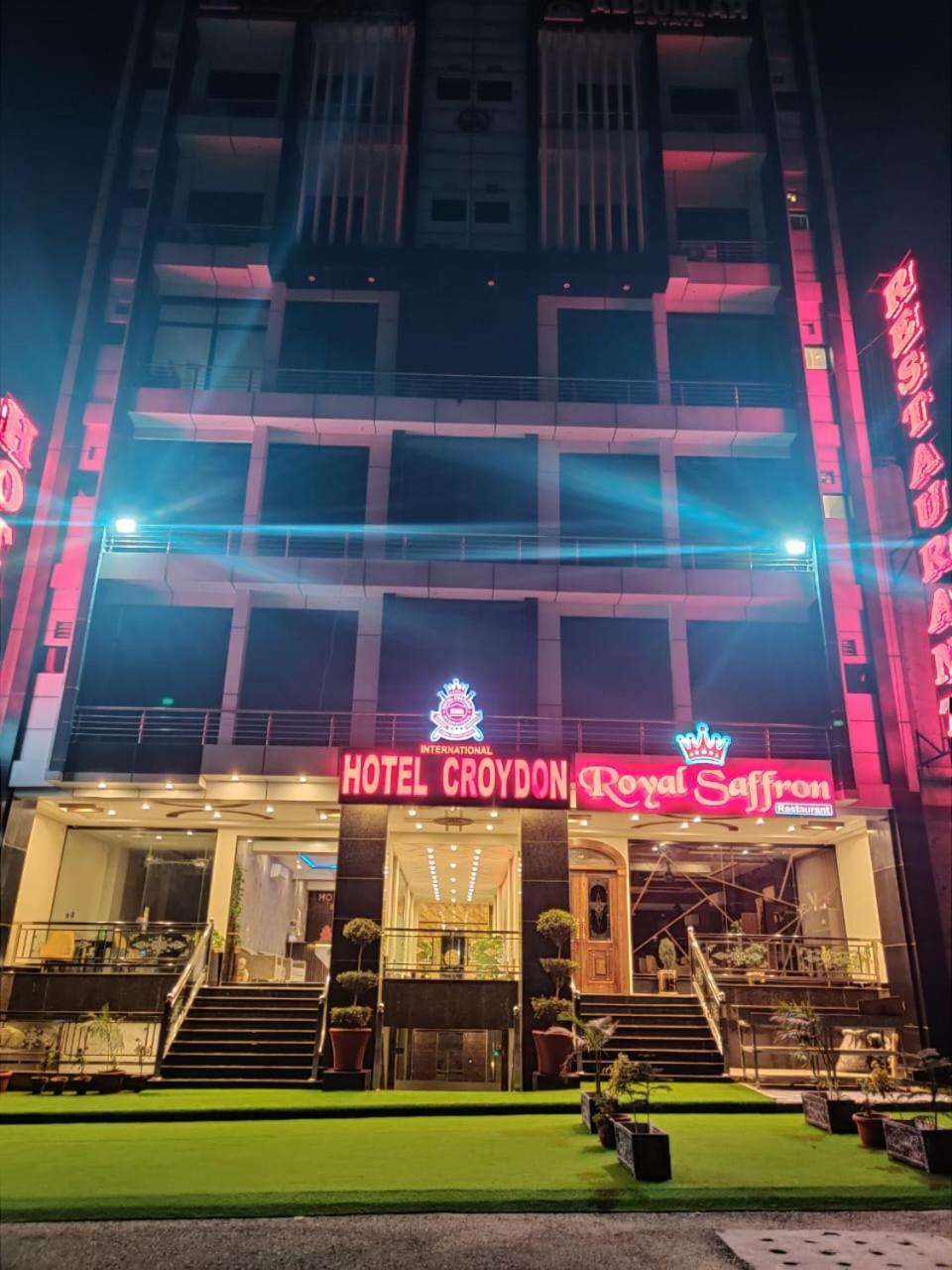 Hotel Croydon International Равалпинди Екстериор снимка