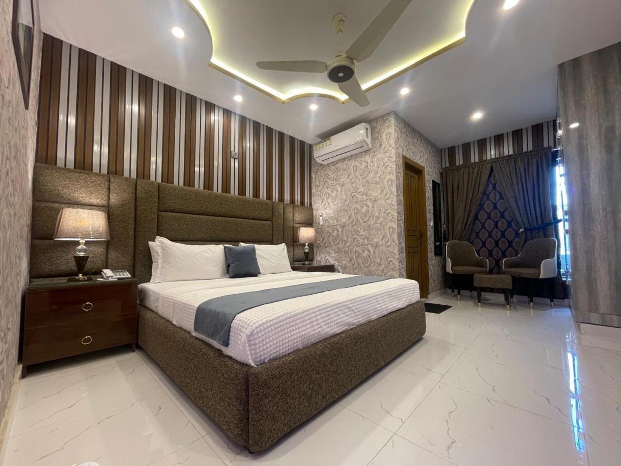 Hotel Croydon International Равалпинди Екстериор снимка
